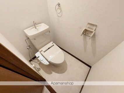 ル・ロア・ヴェール[3LDK/78.6m2]のトイレ