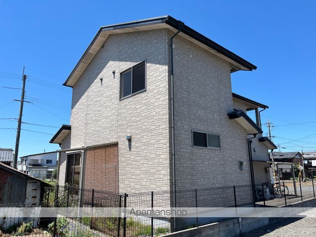 YASAKAハイツの外観写真