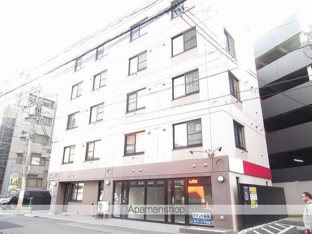 マンションシュエット1の外観写真