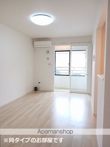 FLAT Y Vの内装写真