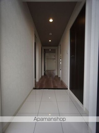 愛知県名古屋市北区志賀町４丁目[2LDK/71.2m2]の玄関