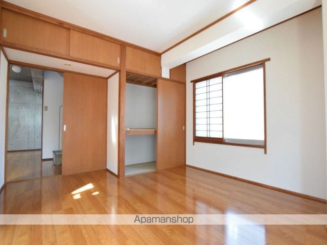 サイドセブンの内装写真