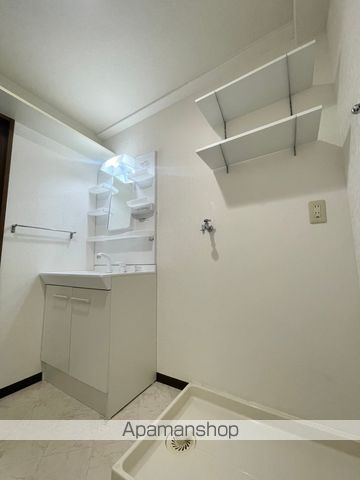 フォレスタ育和の内装写真