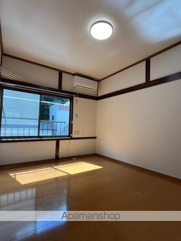 クレセントハウスの内装写真