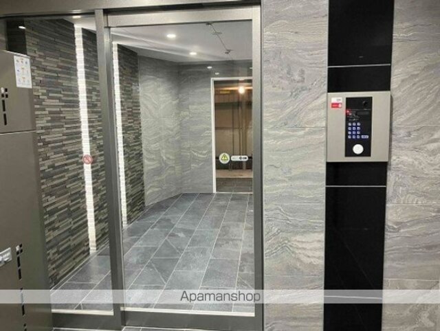 東京都杉並区高円寺南４丁目[1K/28m2]のエントランス