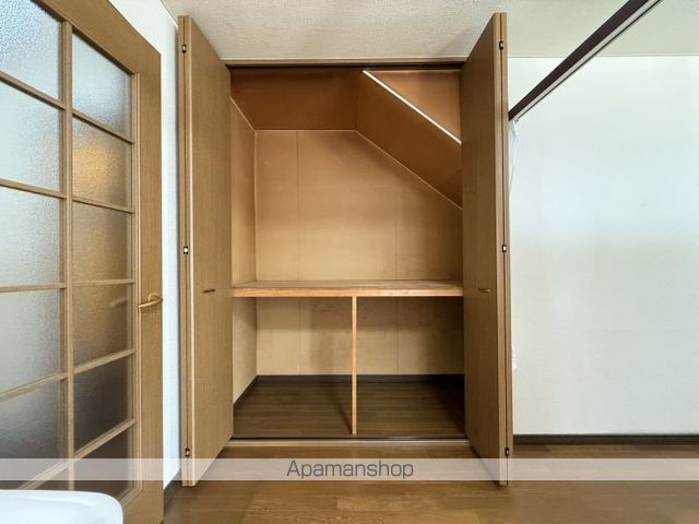 栄町6番アパートの内装写真