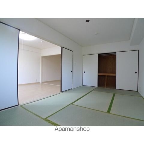 公園ハイツの内装写真