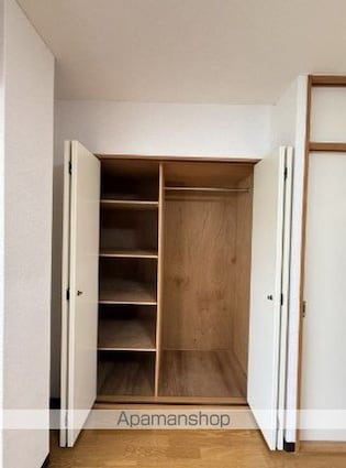 石本ビル[1K/26m2]の内装2