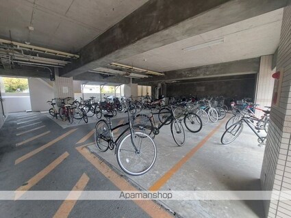 カローラ東雲[1R/27.8m2]の共用部1