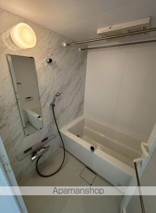 ＲｅｖｅＲｅｓｉｄｅｎｃｅ三軒茶屋[1LDK/44.11m2]のバス