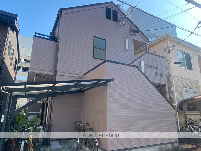 アンダンテ若宮の玄関写真