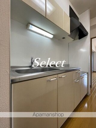 神奈川県横浜市中区弥生町１丁目[1K/29.1m2]のキッチン