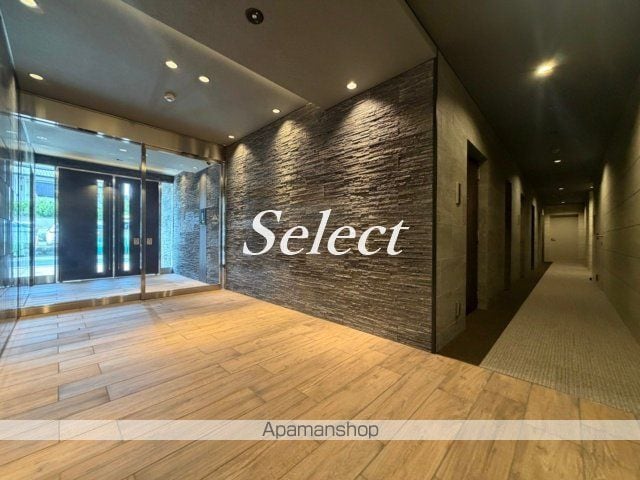 S−RESIDENCE横濱磯子ALIZEの玄関写真