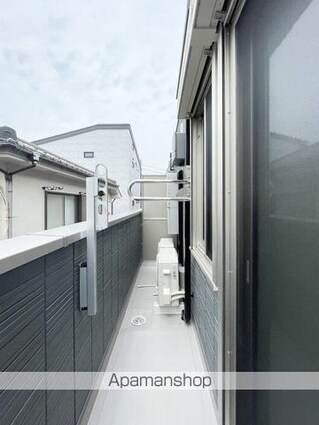 東京都中野区松が丘２丁目[3LDK/74.45m2]のバルコニー