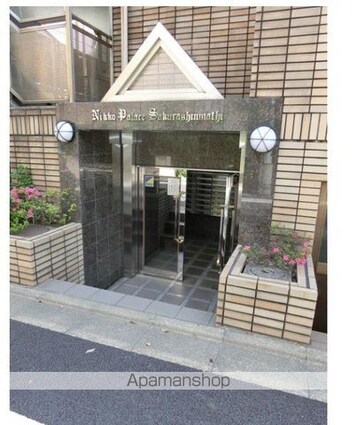 東京都世田谷区弦巻４丁目[1R/17.17m2]のエントランス
