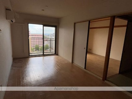 リエス榴ヶ岡[2LDK/54.1m2]のリビング・居間