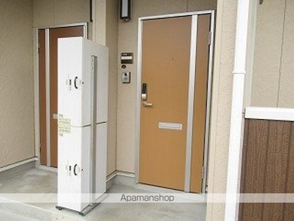 アヴニール向中野Ⅰ[3LDK/59.62m2]のエントランス