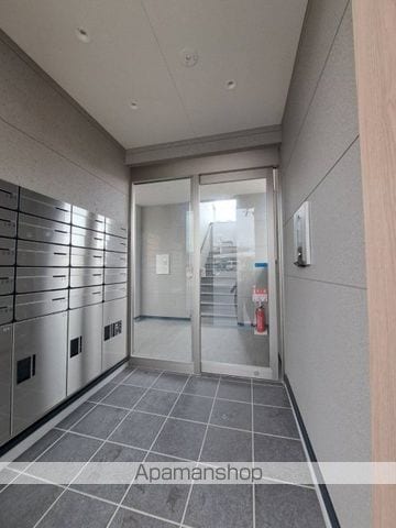グランディール古市橋の玄関写真