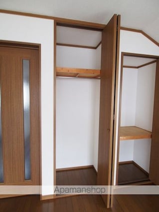 フレグランスミツシ[2DK/37.18m2]の収納