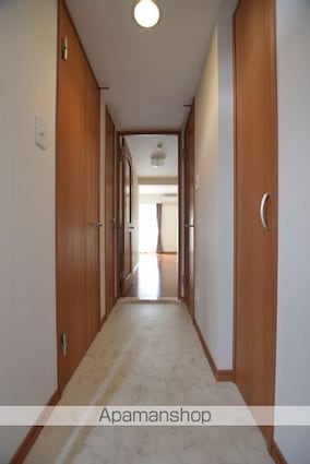 ソレアード小松島Ⅱ[1LDK/40m2]の玄関