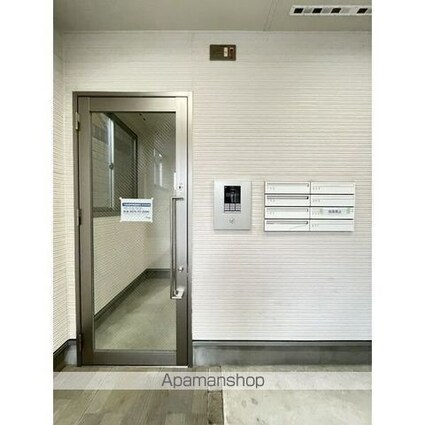 ＢＬＵＥ　ＧＡＲＤＥＮ[1K/21.16m2]のエントランス