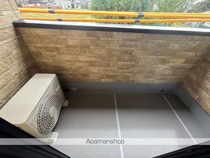 Ｍｏｄｅｒｎｅ　Ａｎｇｅ[2LDK/58.57m2]のバルコニー