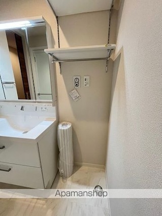 滋賀県守山市二町町[2LDK/64.75m2]の内装3