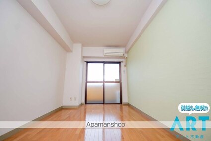 ベルメゾン久万ノ台[1K/1m2]のリビング・居間