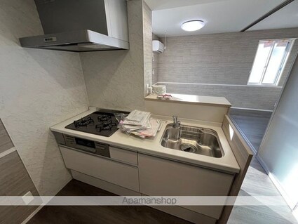 ビオット彦根　Ｂ棟[1LDK/31.43m2]のキッチン