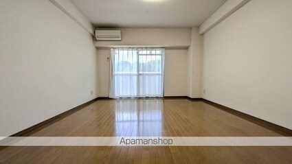 ロイヤルアットハイツ[1K/30.4m2]のリビング・居間