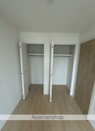 石見ビル[2LDK/56.54m2]の収納