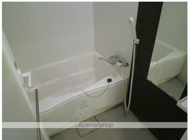 東京都世田谷区用賀４丁目[1K/23.54m2]のバス