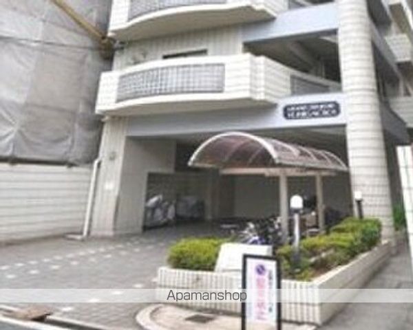 グラン・ドムール夕陽丘の玄関写真