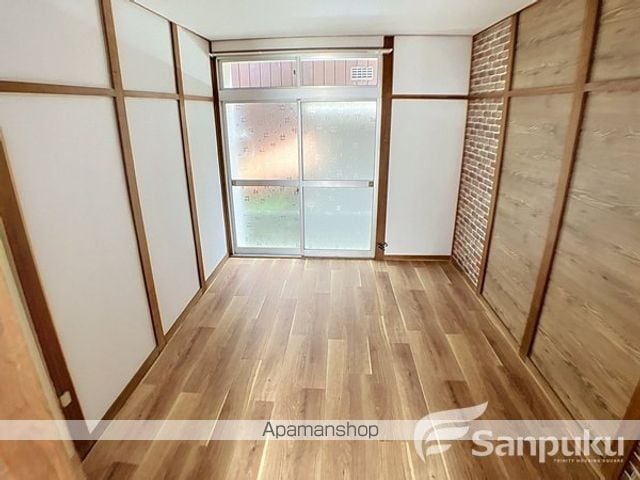 RーAPARTMENTの内装写真
