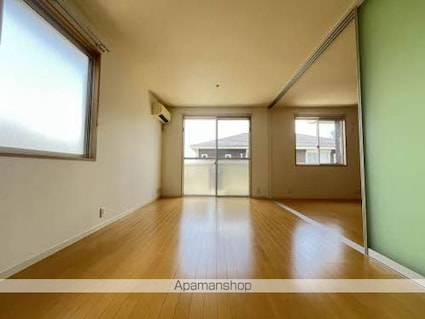 グランマスト古川北　Ａ棟[2LDK/61.6m2]のリビング・居間