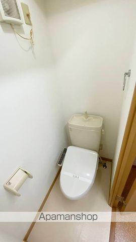 オーランド岩田の内装写真