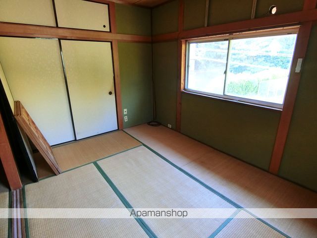 片町線 長尾駅 徒歩10分 2階建 築48年の内装写真