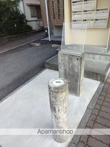 ボヌール大門の玄関写真