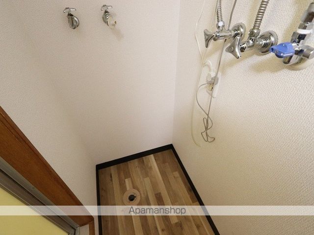 アルコバレーノIIの内装写真