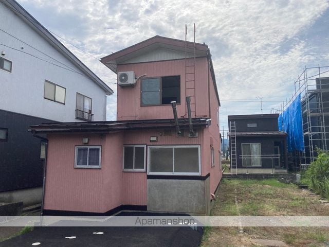 北本町貸家の外観写真
