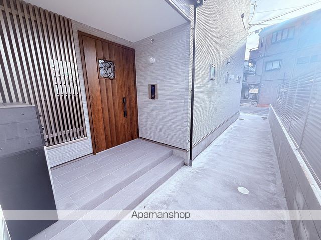 CASA CALMA南江口の玄関写真