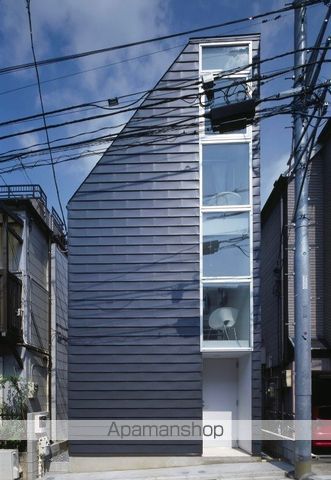 太子堂戸建の玄関写真