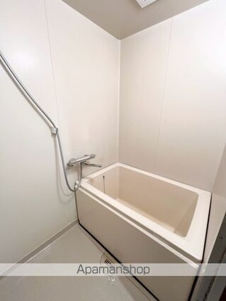 和歌山県和歌山市吹上４丁目[2LDK/75.3m2]のバス