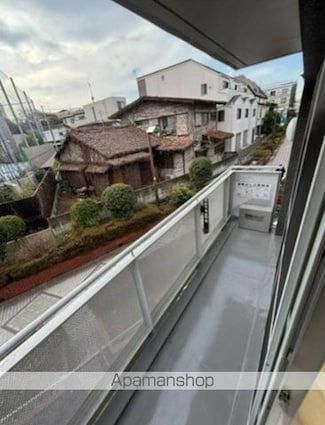 東京都中野区中央２丁目[2LDK/74.35m2]のバルコニー