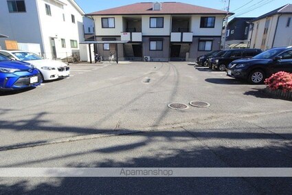 セジュール南斎院[2DK/48.7m2]の駐車場