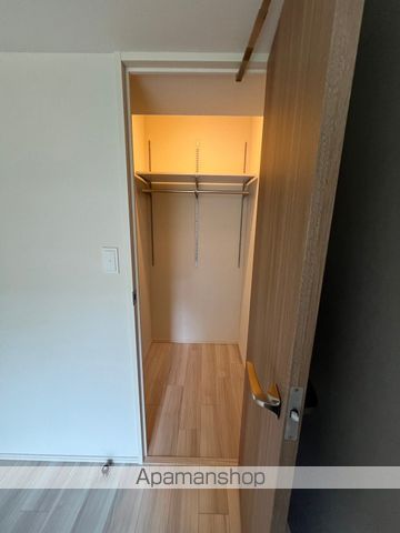 東京都新宿区百人町３丁目[2LDK/50.47m2]の収納