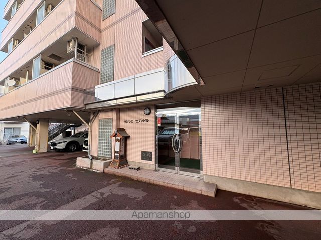 ラピッズセブンビルの外観写真