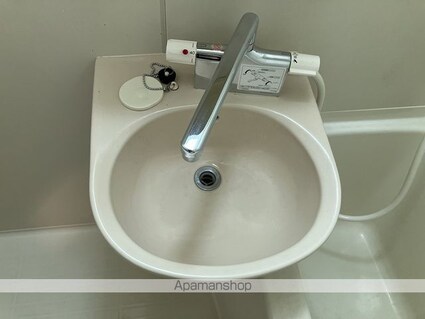 ピュア高須新町[1R/24m2]の洗面所