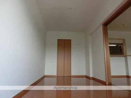 ラヴィドール[1LDK/41m2]の内装3