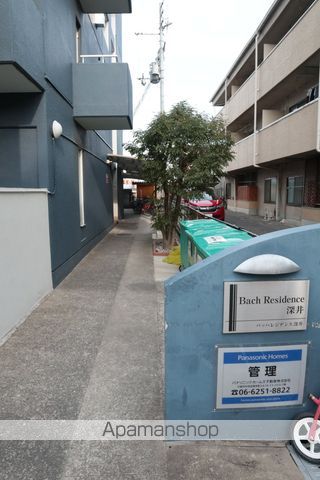 バッハレジデンス深井の玄関写真
